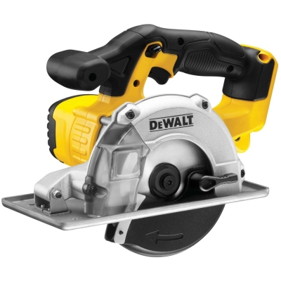 Циркулярная пила DeWalt DCS373N 460Вт ручная D диска 140мм