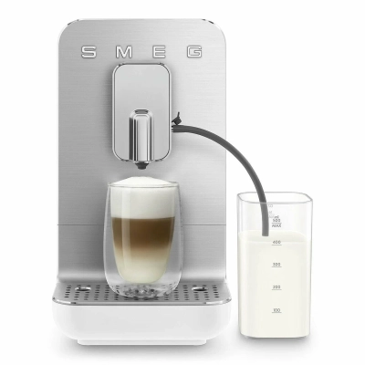 Кофемашина автоматическая SMEG BCC13WHMEU матово белый