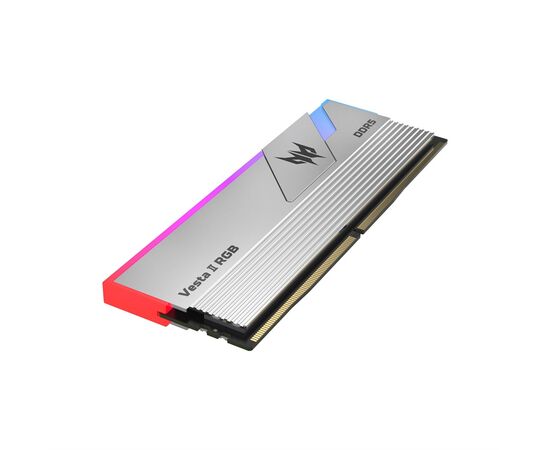  ОЗУ Acer Predator Vesta II RGB 64Gb (BL.9BWWR.365) (2x32) DDR5 6400Mhz CL32 (32-39-39-102) 1.35V Silver 